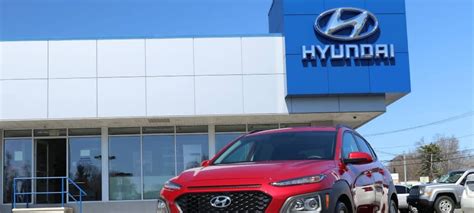 Meriden hyundai - Meriden Hyundai is central Connecticut’s leading Hyundai dealership. We have a great selection of new 2019 and 2020 Hyundai models, as well as terrific prices on many top-quality pre-owned cars, trucks and SUVs, including certified pre-owned Hyundai models. Our showroom is located at 318 S Broad St, in Meriden, and we’re convenient to ...